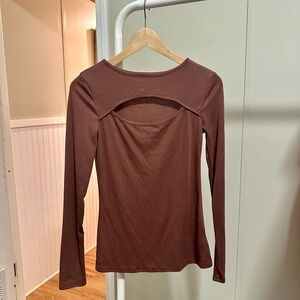 SHEIN Brown Ribbed Longsleeve Shirt with Keyhole on Chest size medium